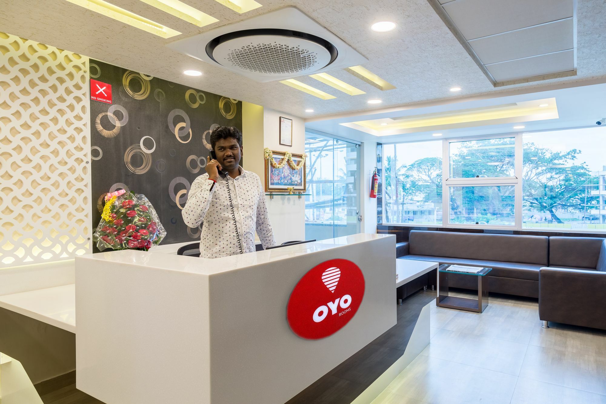 Oyo 9249 Jk Residency Bangalore Exterior foto